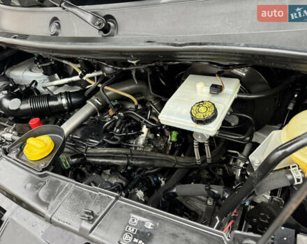 Белый Рено Мастер, объемом двигателя 2.3 л и пробегом 163 тыс. км за 21900 $, фото 35 на Automoto.ua