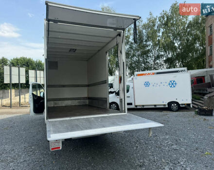 Белый Рено Мастер, объемом двигателя 2.3 л и пробегом 245 тыс. км за 22900 $, фото 32 на Automoto.ua