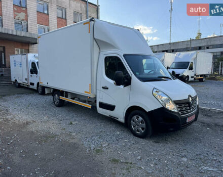Рено Мастер 2018 в Ровно на Automoto.ua Белый Рено Мастер, объемом двигателя 2.3 л и пробегом 215 тыс. км за 17950 $, фото 18 на Automoto.ua