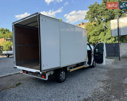 Рено Мастер 2018 в Ровно на Automoto.ua Белый Рено Мастер, объемом двигателя 2.3 л и пробегом 215 тыс. км за 17950 $, фото 29 на Automoto.ua