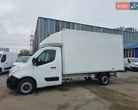 Білий Рено Мастєр, об'ємом двигуна 2.3 л та пробігом 303 тис. км за 17600 $, фото 3 на Automoto.ua