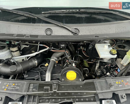 Білий Рено Мастєр, об'ємом двигуна 2.3 л та пробігом 296 тис. км за 14600 $, фото 6 на Automoto.ua