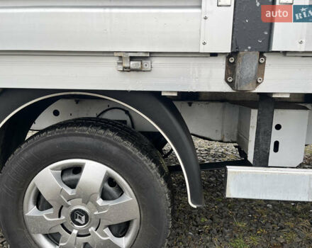 Білий Рено Мастєр, об'ємом двигуна 2.3 л та пробігом 296 тис. км за 14600 $, фото 16 на Automoto.ua