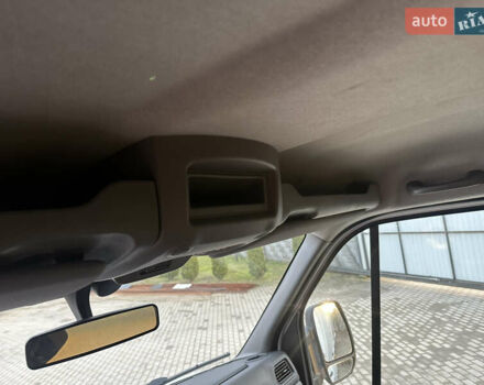 Білий Рено Мастєр, об'ємом двигуна 2.3 л та пробігом 334 тис. км за 22500 $, фото 53 на Automoto.ua