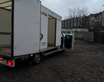 Белый Рено Мастер, объемом двигателя 2.3 л и пробегом 215 тыс. км за 19900 $, фото 4 на Automoto.ua