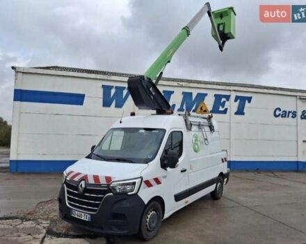 Білий Рено Мастєр, об'ємом двигуна 2.3 л та пробігом 107 тис. км за 28999 $, фото 3 на Automoto.ua