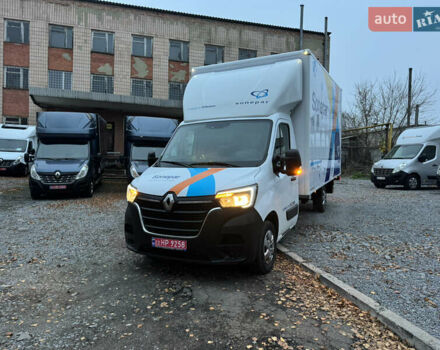 Белый Рено Мастер, объемом двигателя 2.3 л и пробегом 165 тыс. км за 26900 $, фото 3 на Automoto.ua