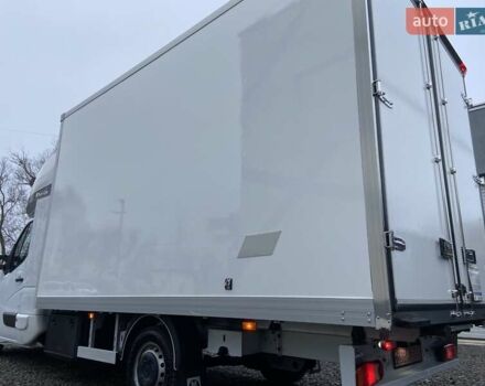 Белый Рено Мастер, объемом двигателя 2.3 л и пробегом 327 тыс. км за 22899 $, фото 8 на Automoto.ua