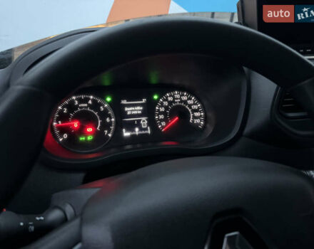 Белый Рено Мастер, объемом двигателя 2.3 л и пробегом 165 тыс. км за 26900 $, фото 48 на Automoto.ua