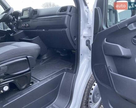 Белый Рено Мастер, объемом двигателя 2.3 л и пробегом 327 тыс. км за 22899 $, фото 41 на Automoto.ua