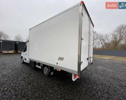 Белый Рено Мастер, объемом двигателя 2.3 л и пробегом 288 тыс. км за 22999 $, фото 8 на Automoto.ua