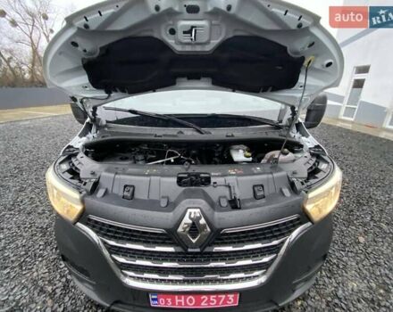 Белый Рено Мастер, объемом двигателя 2.3 л и пробегом 288 тыс. км за 22999 $, фото 32 на Automoto.ua