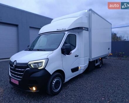 Белый Рено Мастер, объемом двигателя 2.3 л и пробегом 293 тыс. км за 21999 $, фото 5 на Automoto.ua
