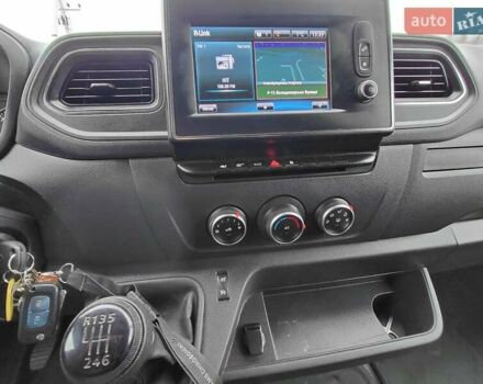 Белый Рено Мастер, объемом двигателя 2.3 л и пробегом 300 тыс. км за 22499 $, фото 53 на Automoto.ua