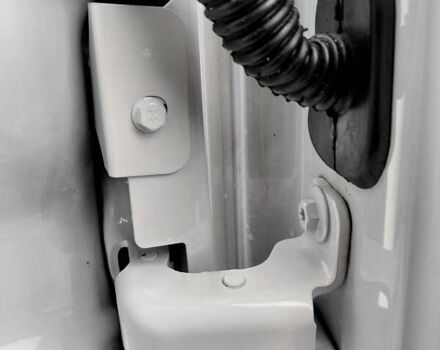 Белый Рено Мастер, объемом двигателя 2.3 л и пробегом 300 тыс. км за 22499 $, фото 84 на Automoto.ua