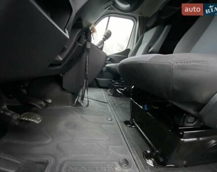 Белый Рено Мастер, объемом двигателя 2.3 л и пробегом 288 тыс. км за 22999 $, фото 41 на Automoto.ua