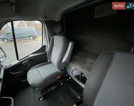 Белый Рено Мастер, объемом двигателя 2.3 л и пробегом 288 тыс. км за 22999 $, фото 40 на Automoto.ua