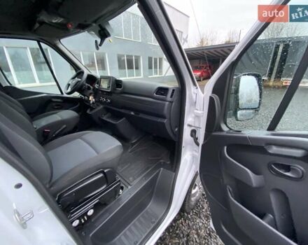 Белый Рено Мастер, объемом двигателя 2.3 л и пробегом 288 тыс. км за 22999 $, фото 38 на Automoto.ua