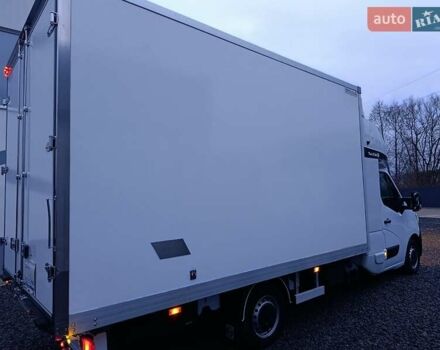 Белый Рено Мастер, объемом двигателя 2.3 л и пробегом 293 тыс. км за 21999 $, фото 10 на Automoto.ua