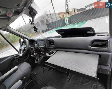 Белый Рено Мастер, объемом двигателя 2.3 л и пробегом 300 тыс. км за 22499 $, фото 43 на Automoto.ua