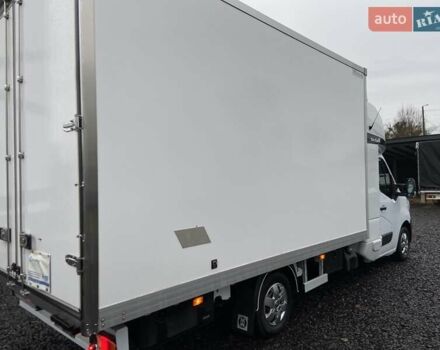 Белый Рено Мастер, объемом двигателя 2.3 л и пробегом 288 тыс. км за 22999 $, фото 7 на Automoto.ua