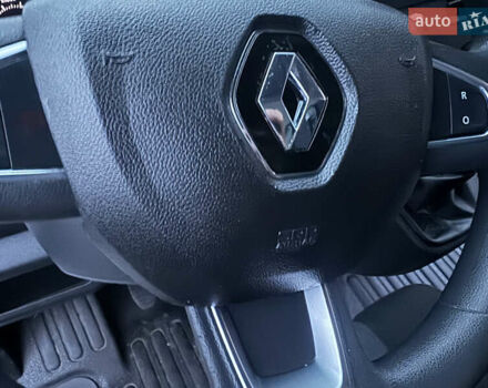 Белый Рено Мастер, объемом двигателя 2.3 л и пробегом 132 тыс. км за 28900 $, фото 34 на Automoto.ua