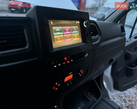 Белый Рено Мастер, объемом двигателя 2.3 л и пробегом 132 тыс. км за 28900 $, фото 35 на Automoto.ua