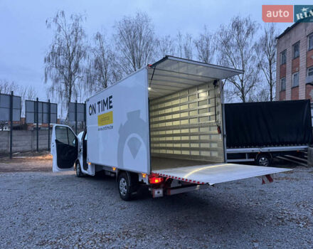 Белый Рено Мастер, объемом двигателя 2.3 л и пробегом 132 тыс. км за 28900 $, фото 24 на Automoto.ua