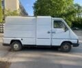 Білий Рено Мастєр, об'ємом двигуна 2.5 л та пробігом 300 тис. км за 999 $, фото 4 на Automoto.ua