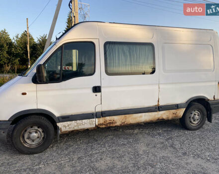 Белый Рено Мастер, объемом двигателя 2.71 л и пробегом 629 тыс. км за 3900 $, фото 2 на Automoto.ua