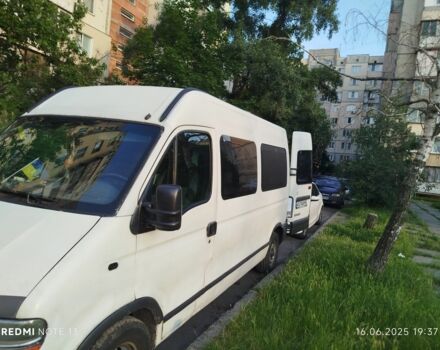 Білий Рено Мастєр, об'ємом двигуна 2.8 л та пробігом 500 тис. км за 4600 $, фото 2 на Automoto.ua
