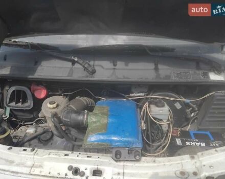 Рено Мастер 1999 в Кривом Роге на Automoto.ua Белый Рено Мастер, объемом двигателя 2.5 л и пробегом 543 тыс. км за 5200 $, фото 4 на Automoto.ua