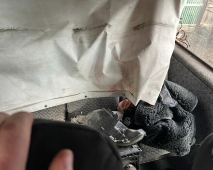 Белый Рено Мастер, объемом двигателя 1.9 л и пробегом 500 тыс. км за 200 $, фото 13 на Automoto.ua