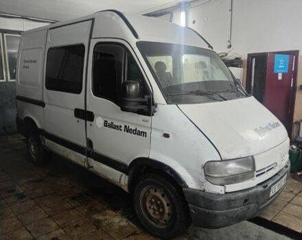 Белый Рено Мастер, объемом двигателя 2 л и пробегом 400 тыс. км за 2950 $, фото 1 на Automoto.ua