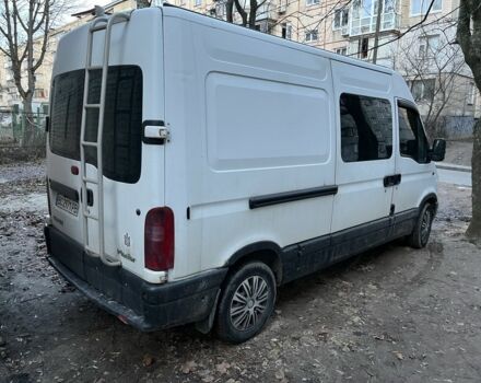 Белый Рено Мастер, объемом двигателя 2.2 л и пробегом 458 тыс. км за 5000 $, фото 2 на Automoto.ua