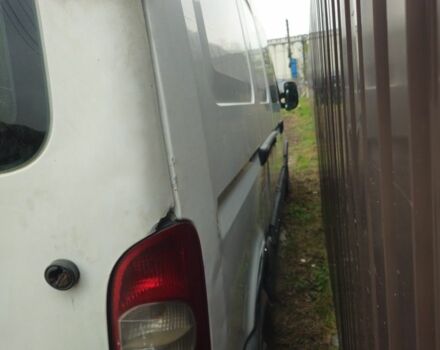 Белый Рено Мастер, объемом двигателя 2.5 л и пробегом 350 тыс. км за 2700 $, фото 3 на Automoto.ua