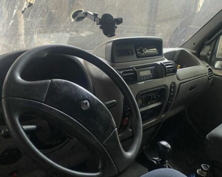 Белый Рено Мастер, объемом двигателя 2.8 л и пробегом 320 тыс. км за 6700 $, фото 4 на Automoto.ua