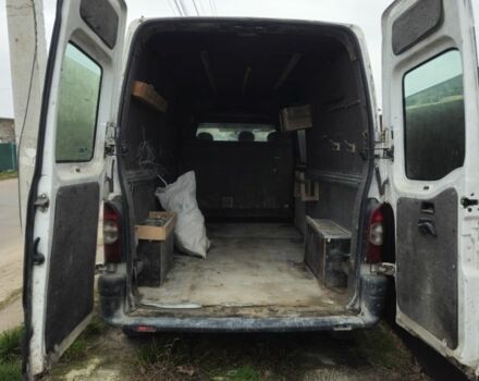 Белый Рено Мастер, объемом двигателя 2.5 л и пробегом 350 тыс. км за 2700 $, фото 4 на Automoto.ua