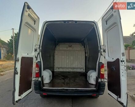 Білий Рено Мастєр, об'ємом двигуна 3 л та пробігом 400 тис. км за 6500 $, фото 11 на Automoto.ua
