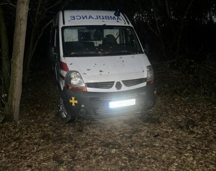 Белый Рено Мастер, объемом двигателя 2.5 л и пробегом 400 тыс. км за 2500 $, фото 6 на Automoto.ua