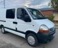 Белый Рено Мастер, объемом двигателя 2.2 л и пробегом 407 тыс. км за 6200 $, фото 2 на Automoto.ua
