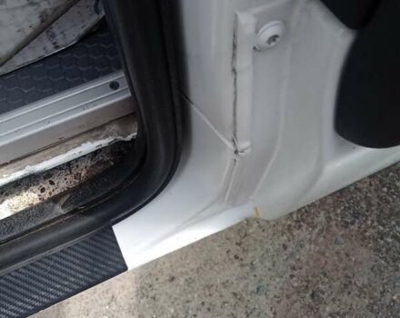 Белый Рено Мастер, объемом двигателя 2.46 л и пробегом 380 тыс. км за 10000 $, фото 13 на Automoto.ua