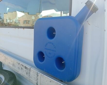 Белый Рено Мастер, объемом двигателя 3 л и пробегом 240 тыс. км за 9800 $, фото 6 на Automoto.ua