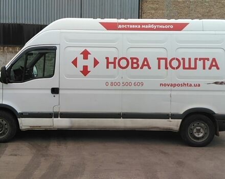 Белый Рено Мастер, объемом двигателя 2.5 л и пробегом 300 тыс. км за 5000 $, фото 2 на Automoto.ua