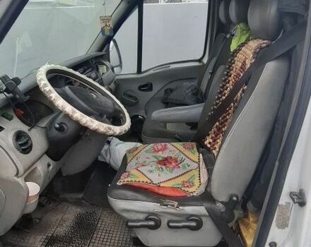 Белый Рено Мастер, объемом двигателя 2.5 л и пробегом 533 тыс. км за 4500 $, фото 7 на Automoto.ua