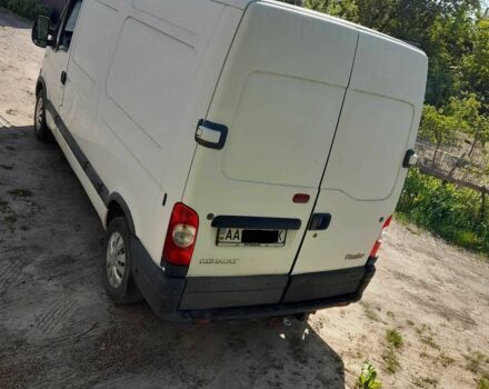 Белый Рено Мастер, объемом двигателя 2.5 л и пробегом 300 тыс. км за 5900 $, фото 1 на Automoto.ua