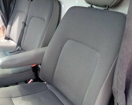 Белый Рено Мастер, объемом двигателя 2.46 л и пробегом 380 тыс. км за 10000 $, фото 6 на Automoto.ua