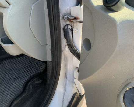 Белый Рено Мастер, объемом двигателя 2.95 л и пробегом 355 тыс. км за 7000 $, фото 9 на Automoto.ua