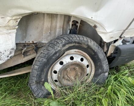 Белый Рено Мастер, объемом двигателя 2.5 л и пробегом 480 тыс. км за 2381 $, фото 4 на Automoto.ua