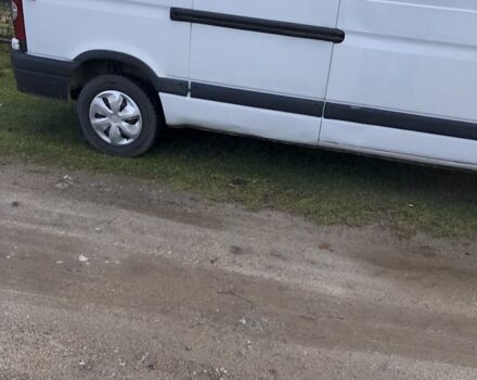 Белый Рено Мастер, объемом двигателя 2.5 л и пробегом 469 тыс. км за 6800 $, фото 4 на Automoto.ua